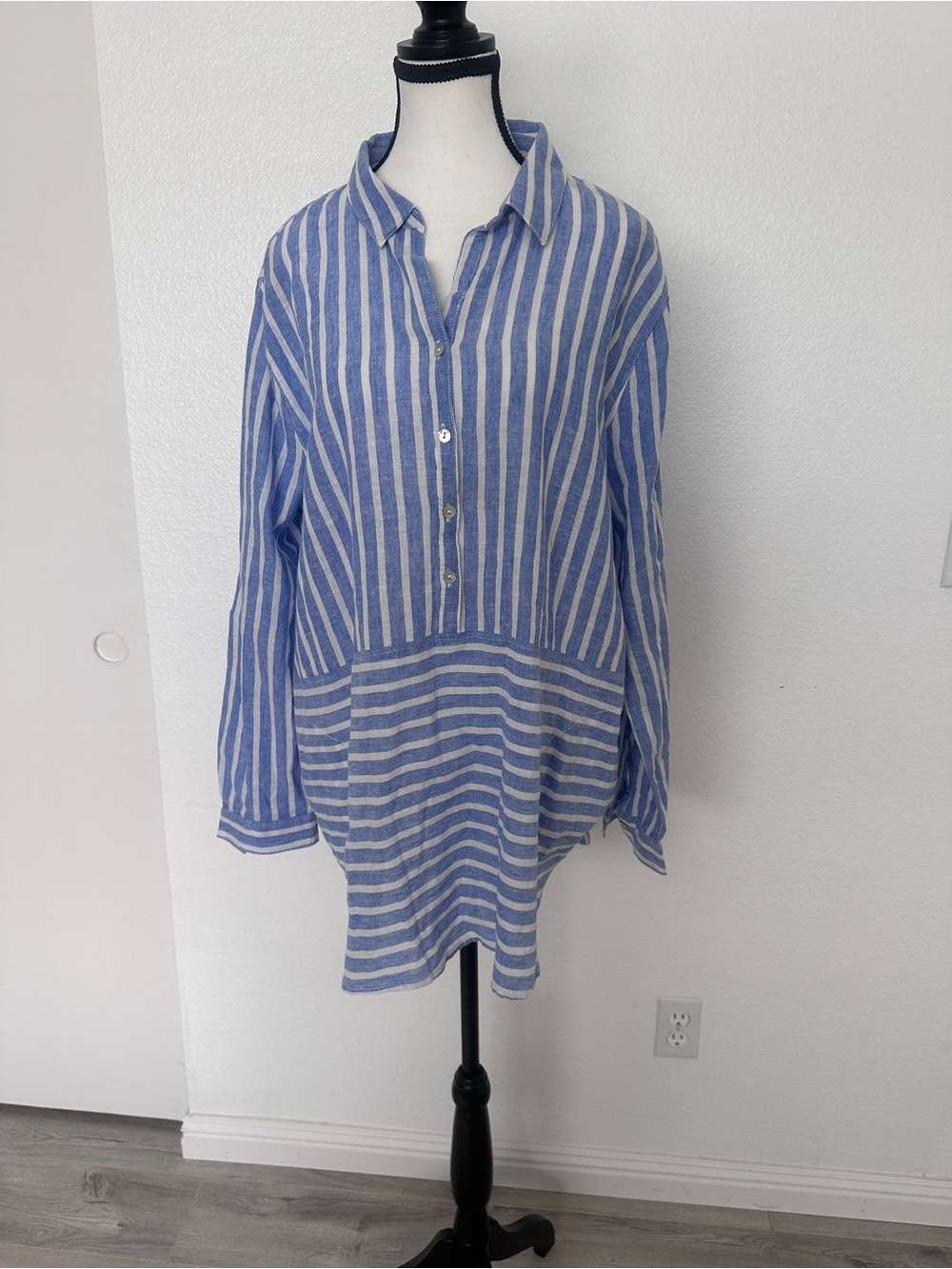 beachlunchlounge Blue and White Striped Button-Down Tunic